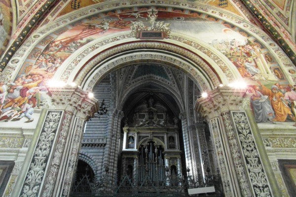 Duomo di San Brizio, Orvieto, Italy