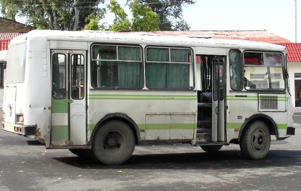 azeri-bus.jpg