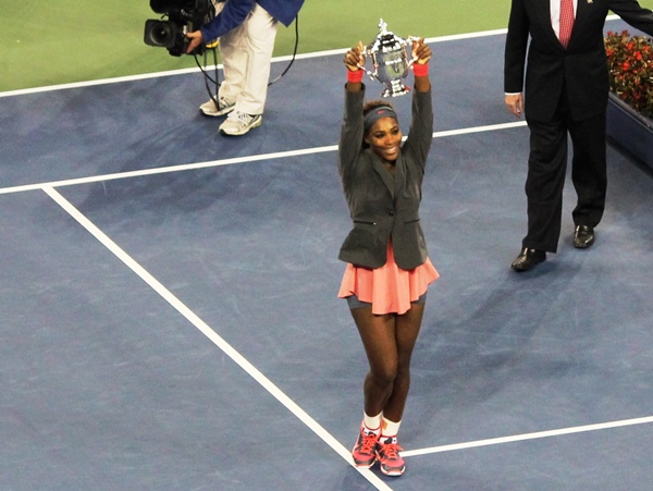Serena Williams trophy